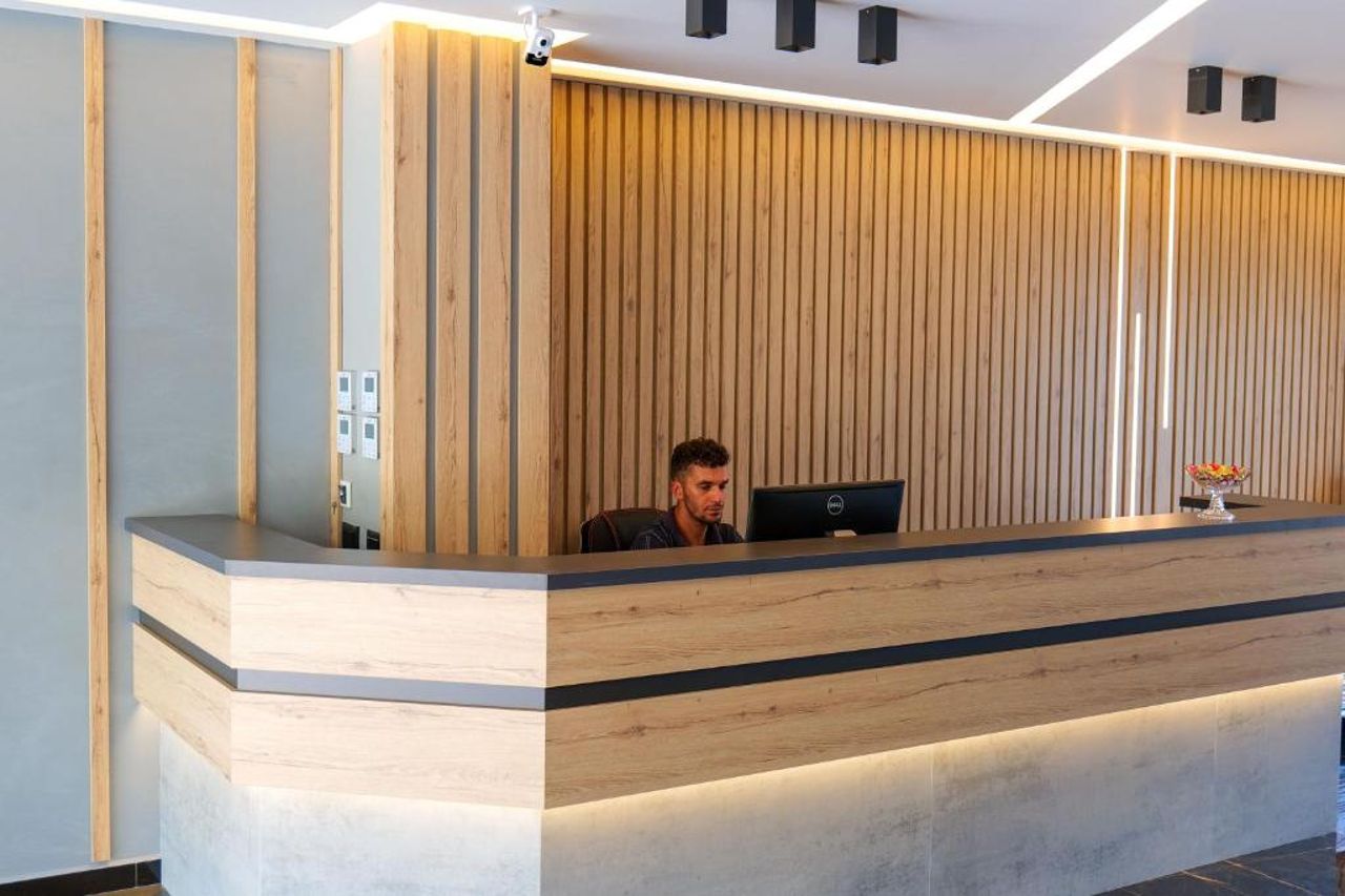 Seawave Hotel
