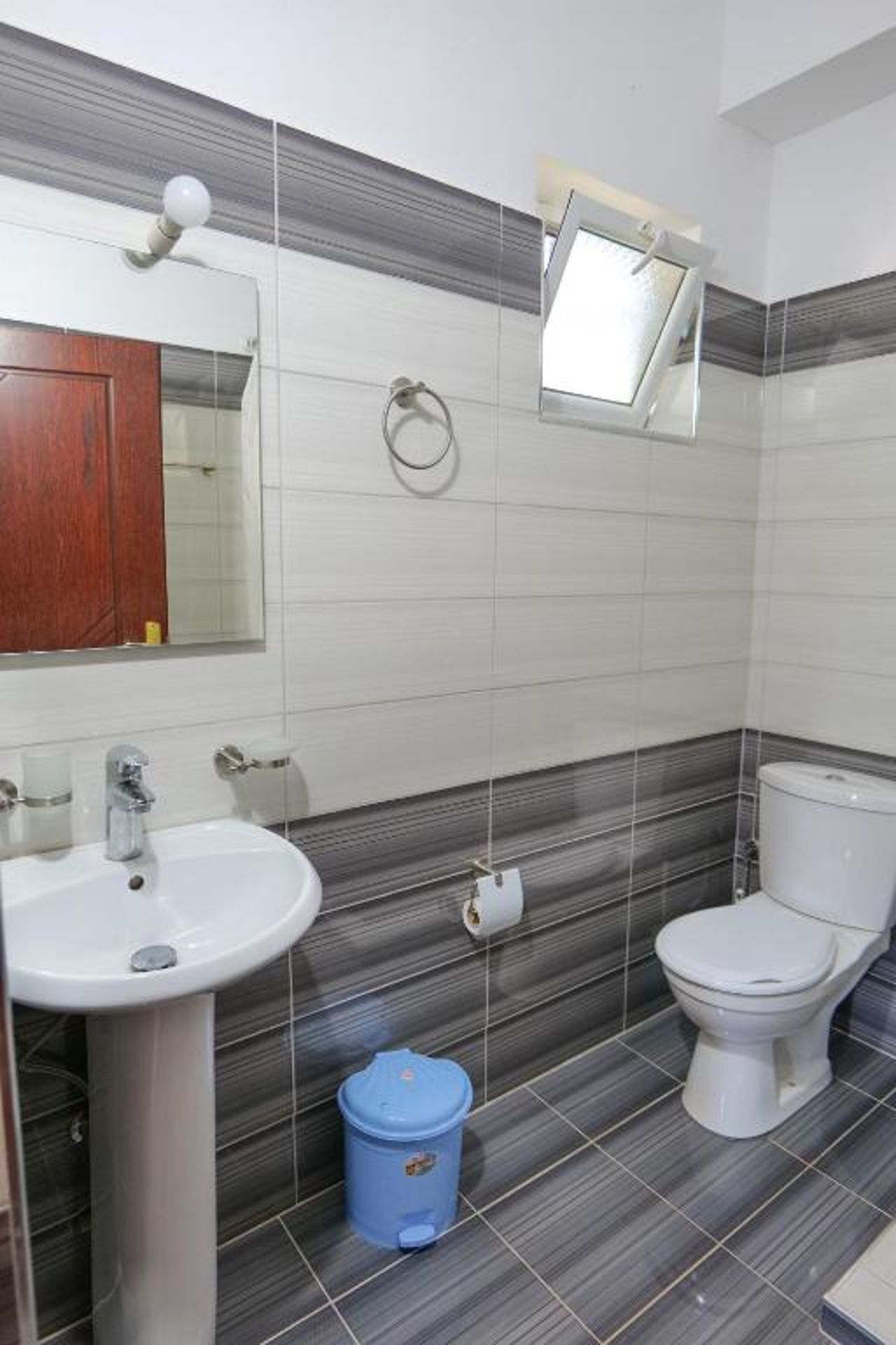 Ilias House
