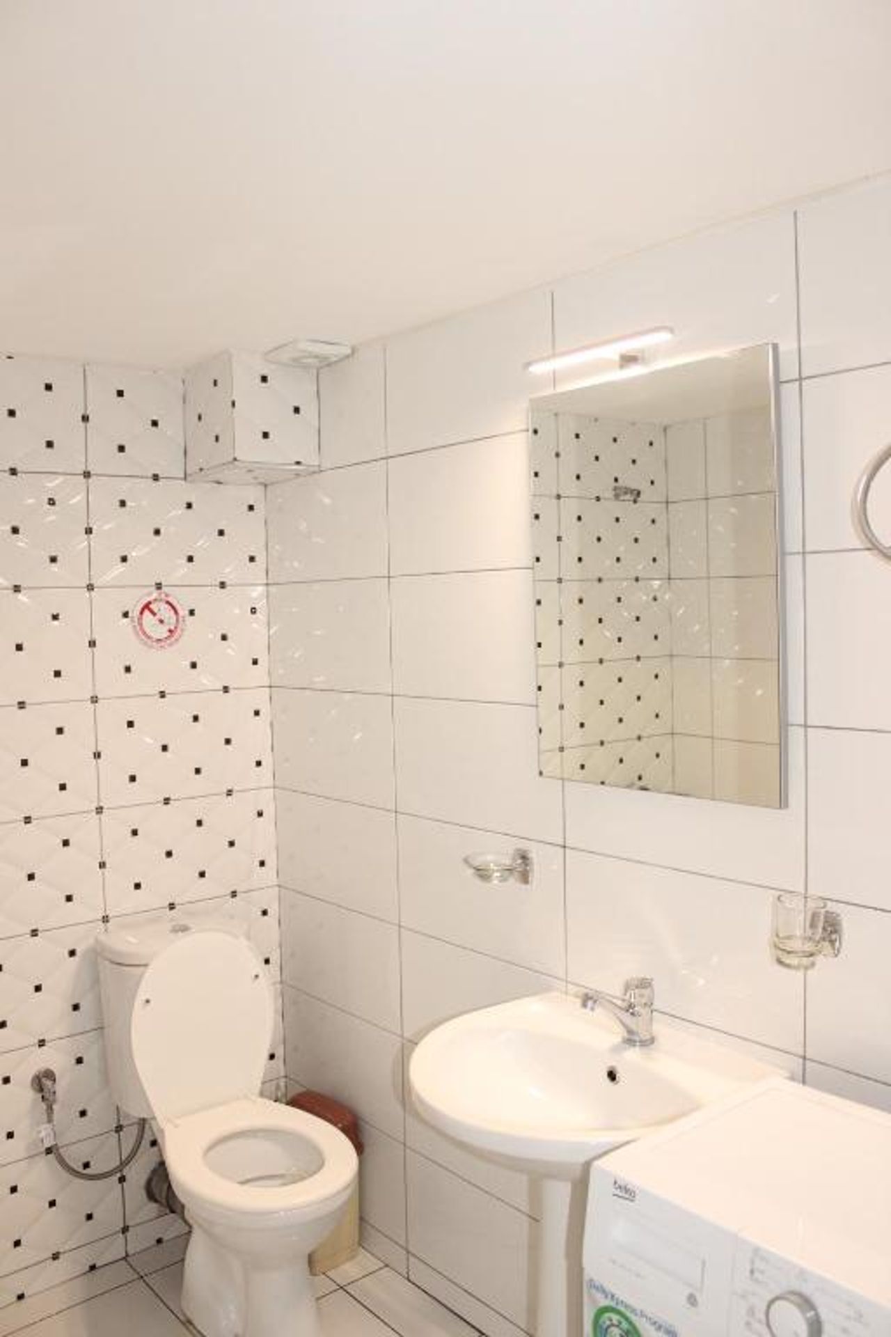 Bebi Hotel And Apartments