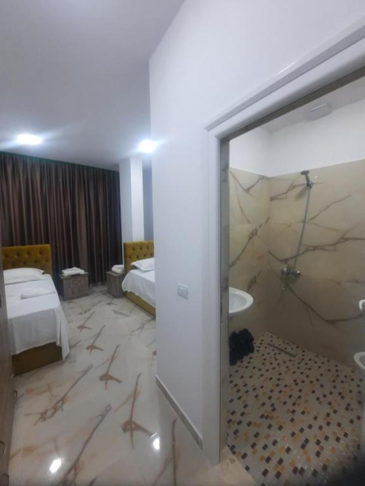 Hotel Megniar