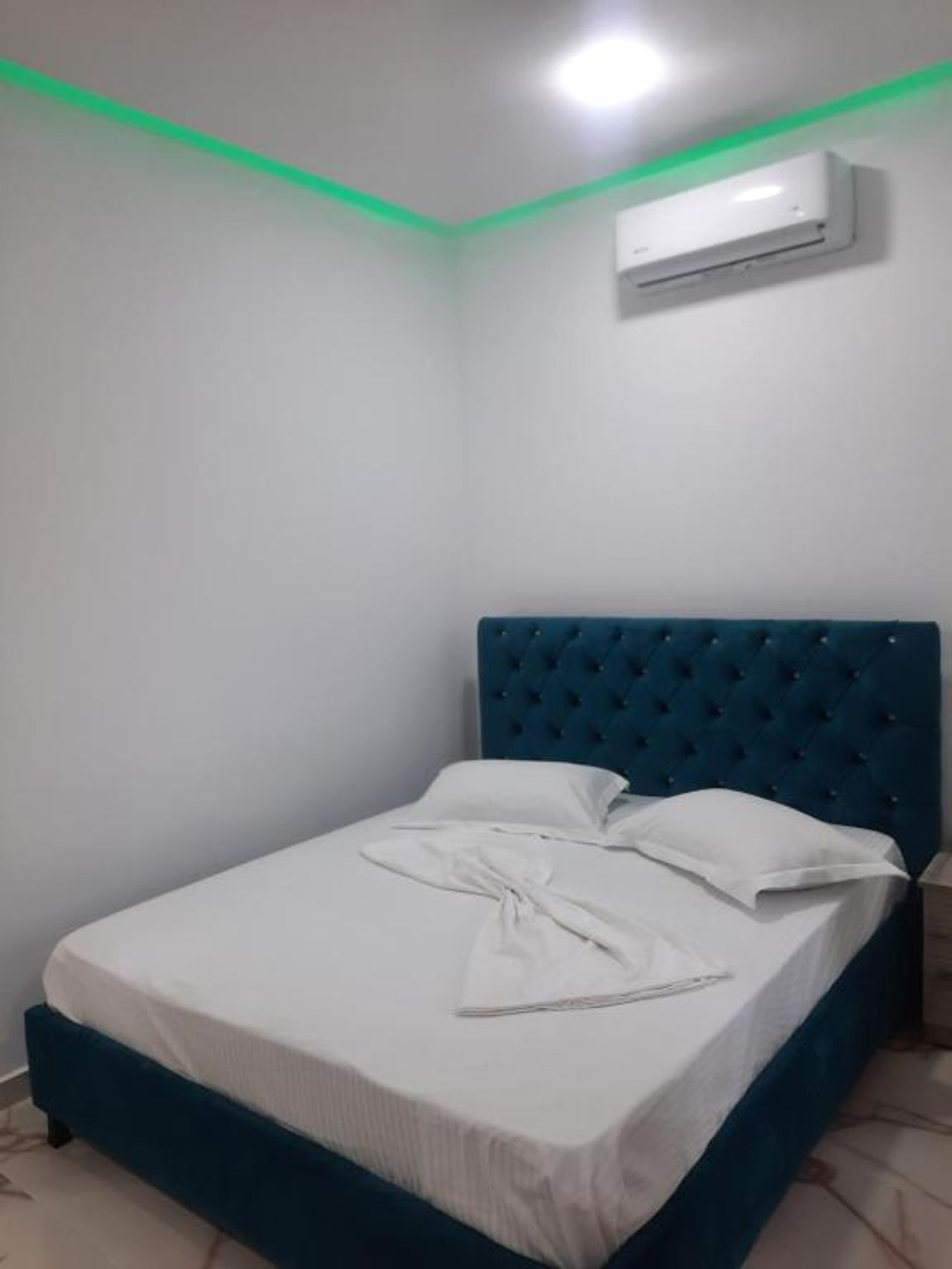 Hotel Megniar