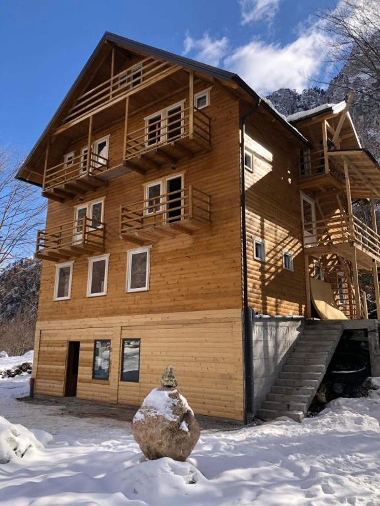 Adenisi guesthouse