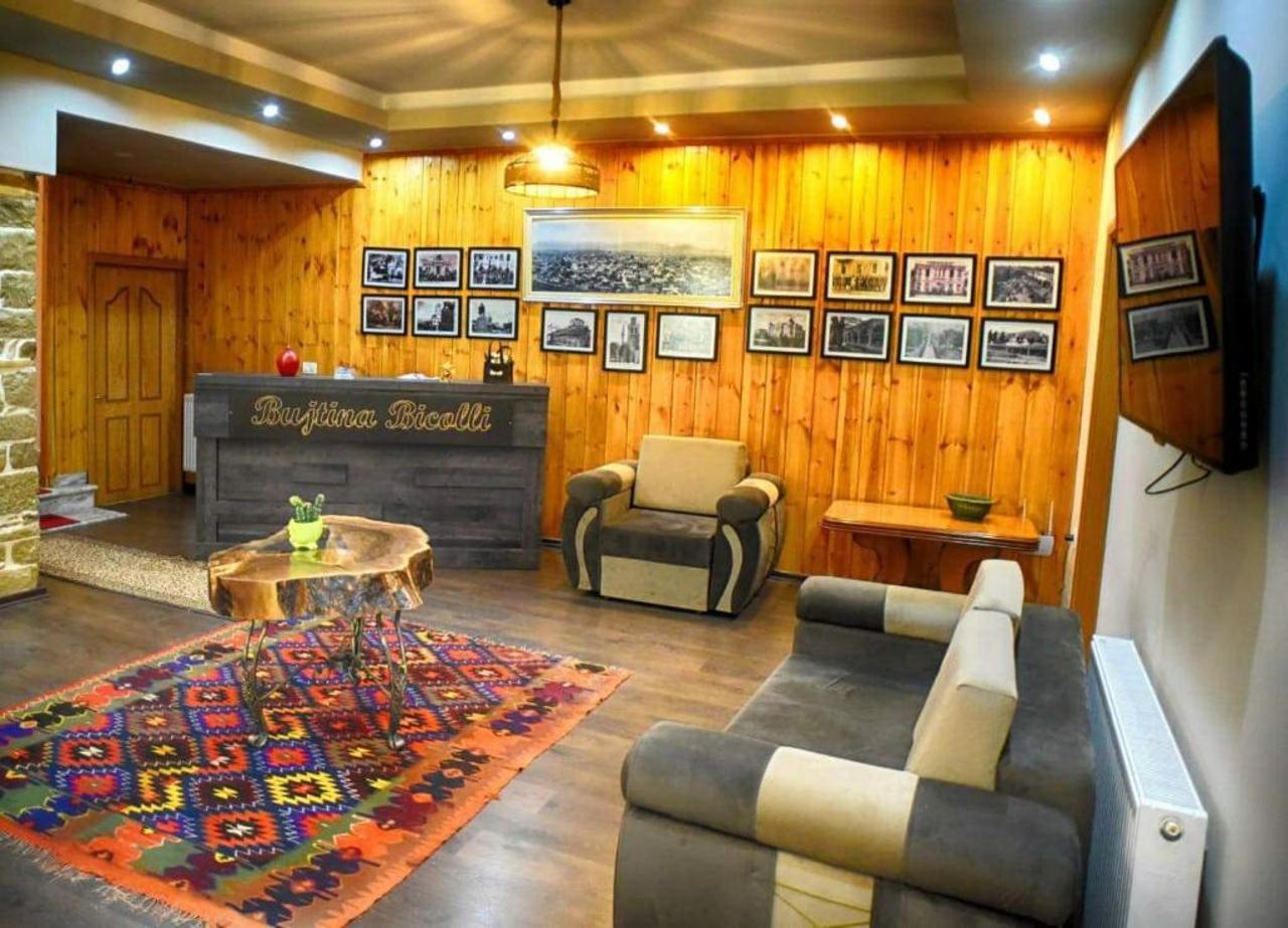 Hotel Bujtina Bicolli