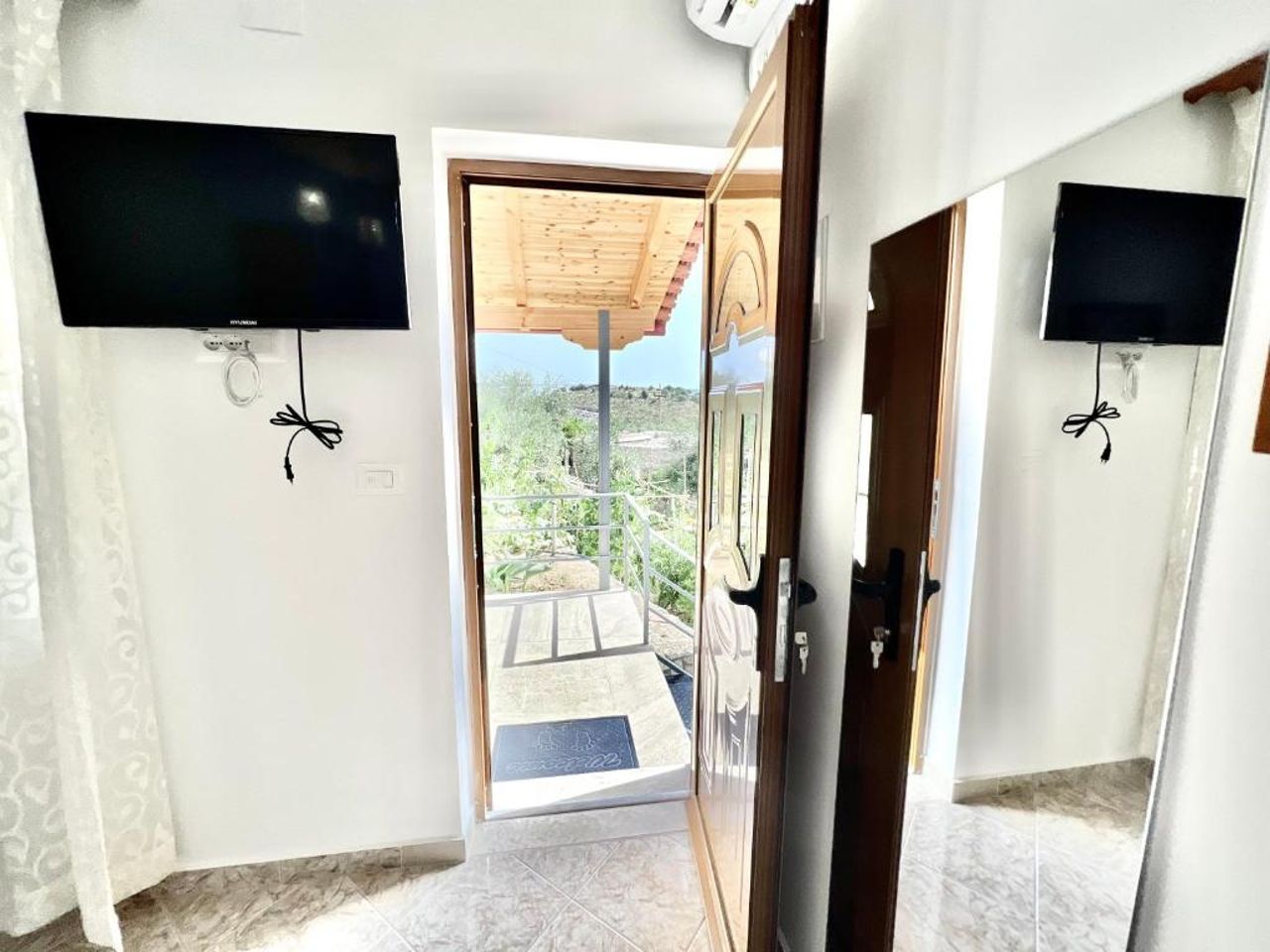 Coral Guesthouse Sarandë