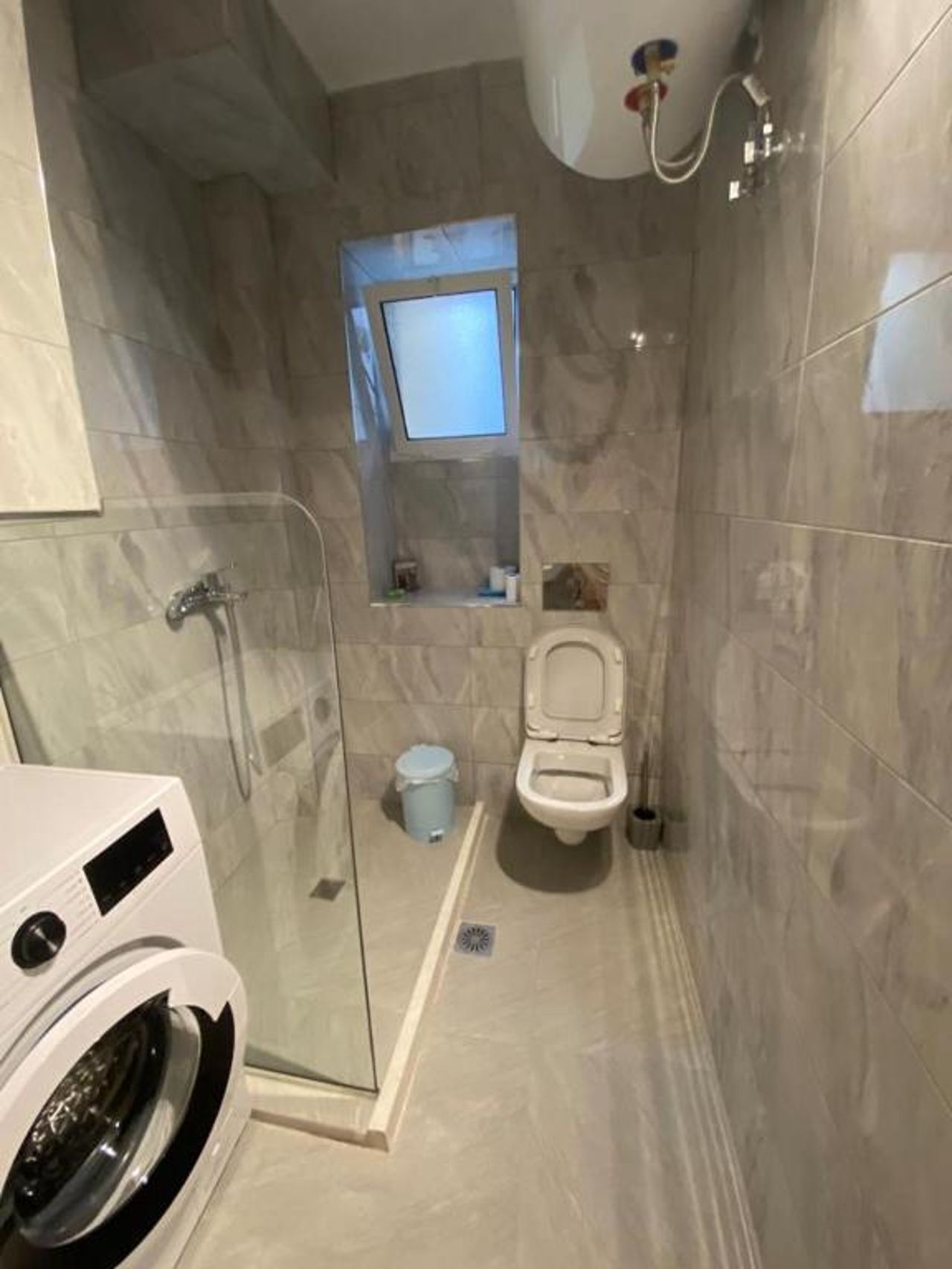 Saranda Beach Apartment