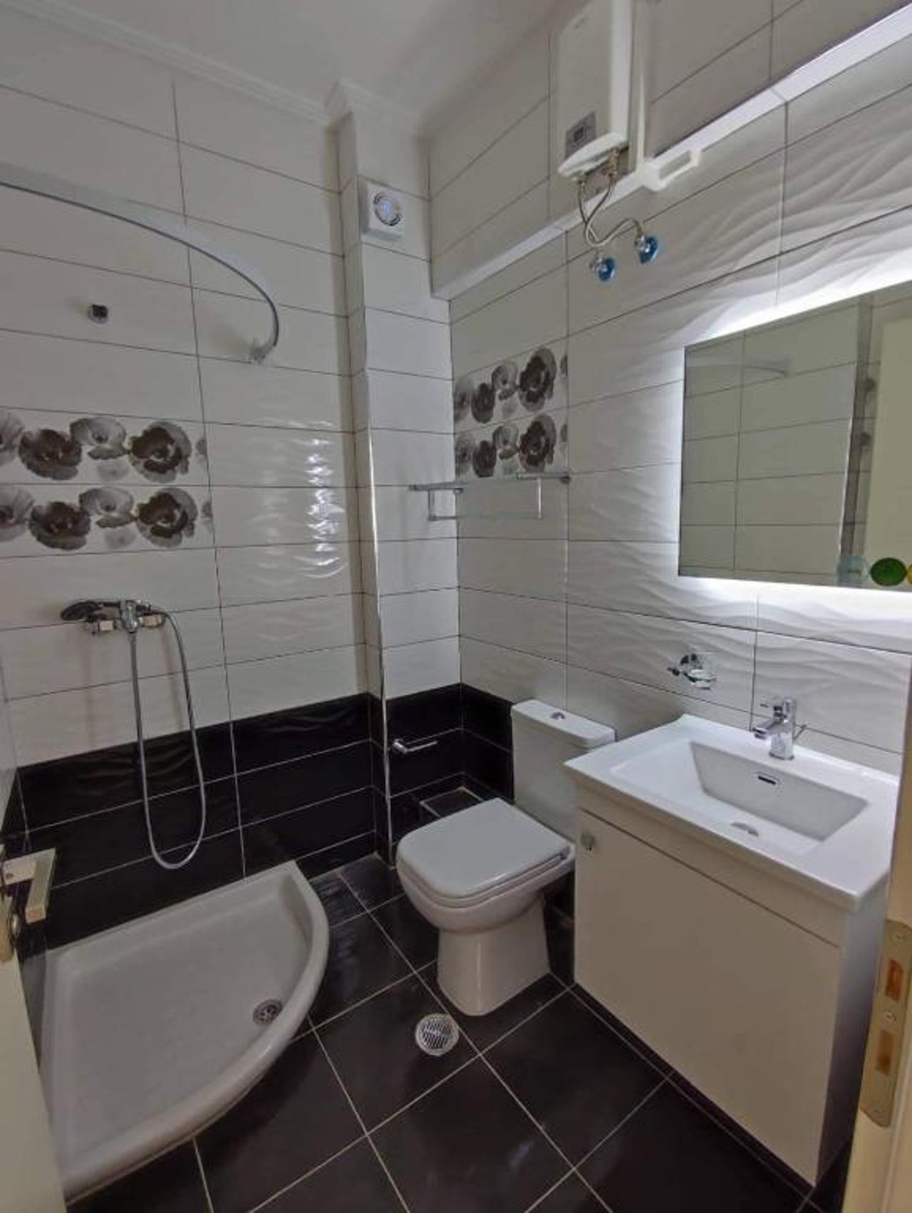 Paradise Apartment