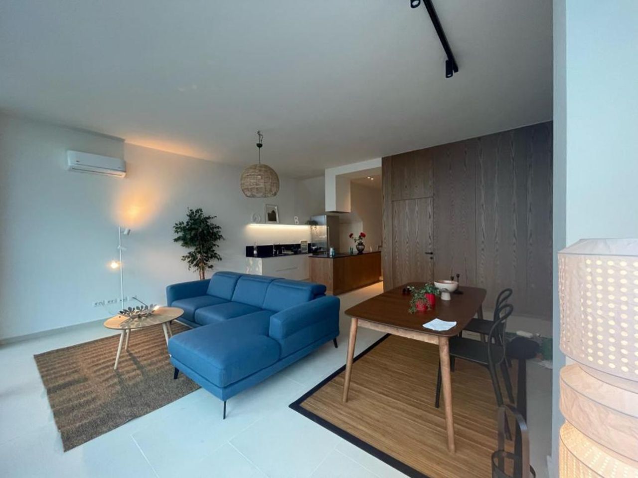 3-bedroom beach villa with a pool in Green Coast Palase