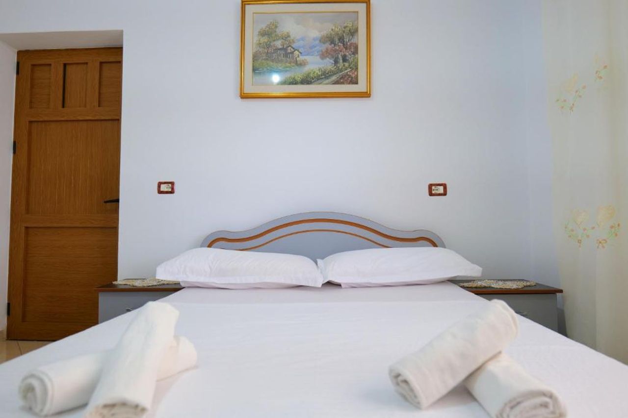Vila Osmanaj