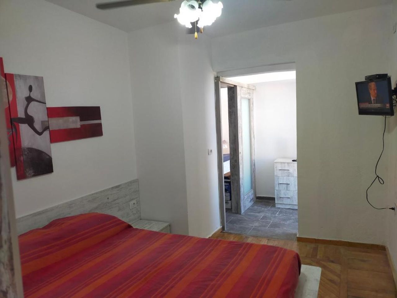 Rainbow House Apartment Saranda