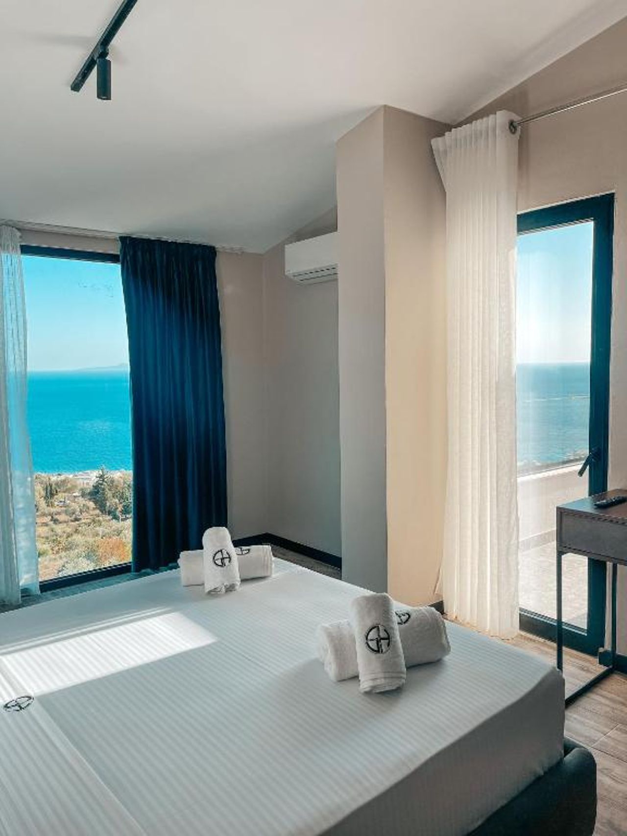 Gogo's Boutique Hotel