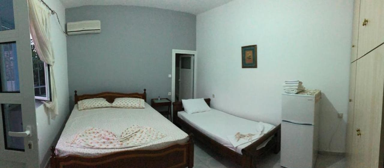 Dina House