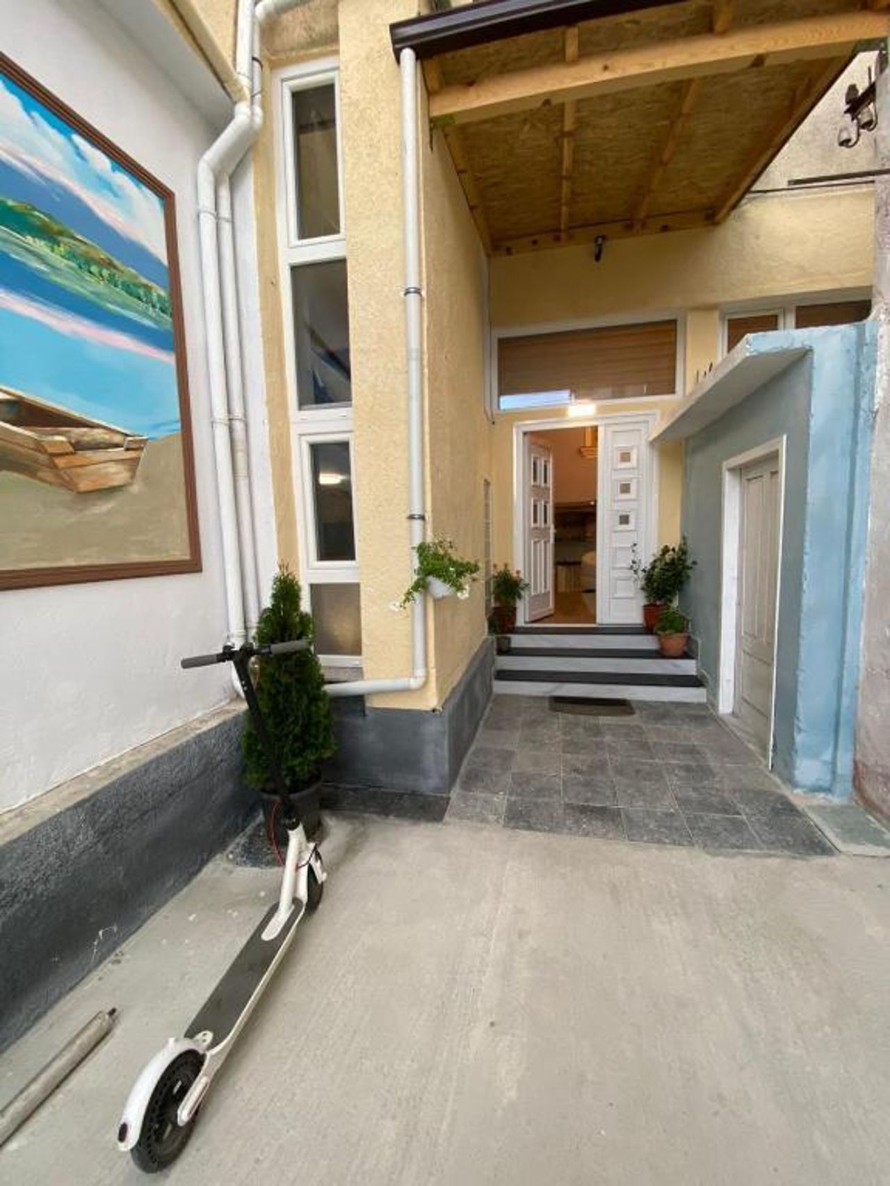 B & B Pogradec