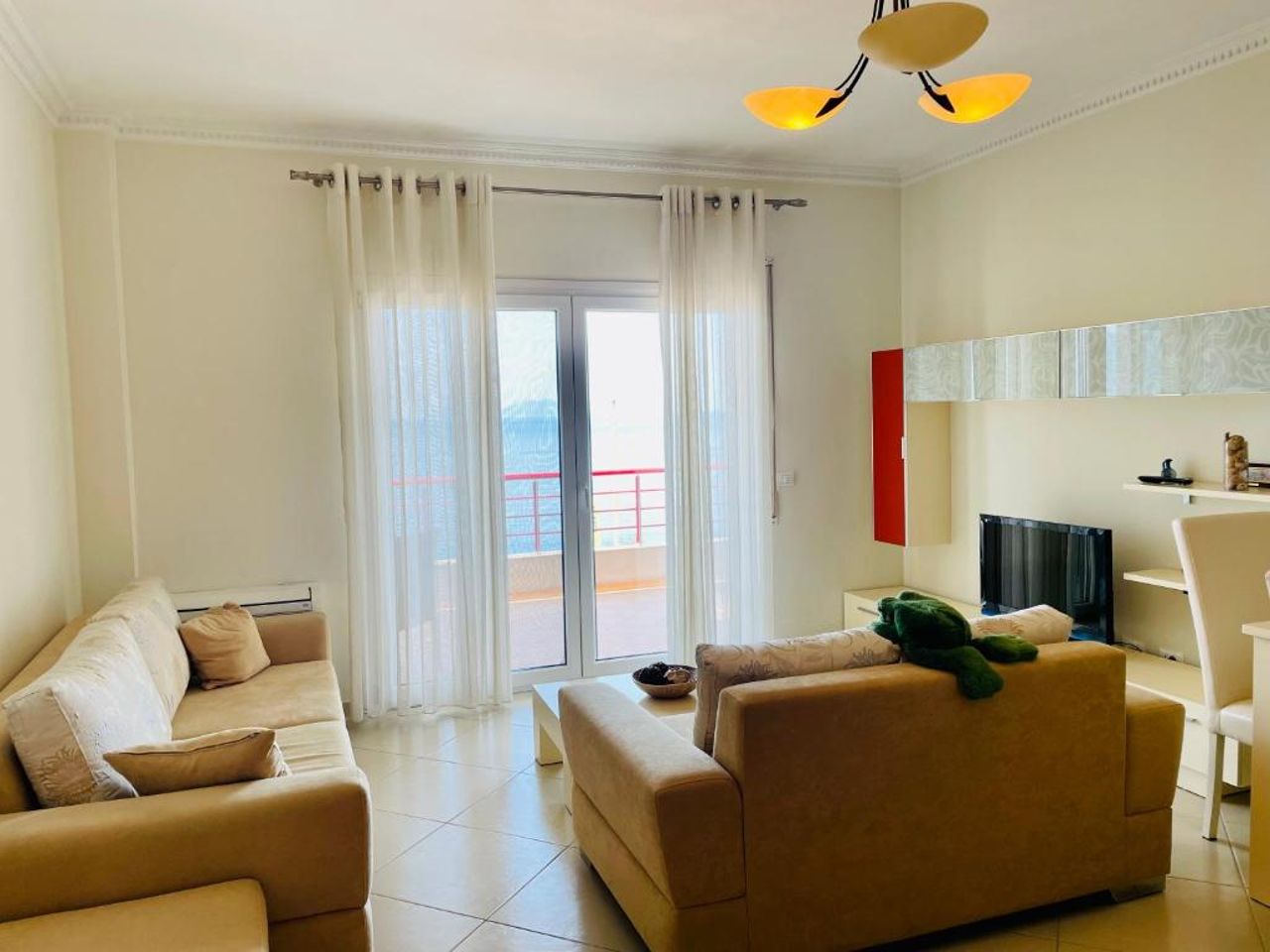 Saimir Apartment