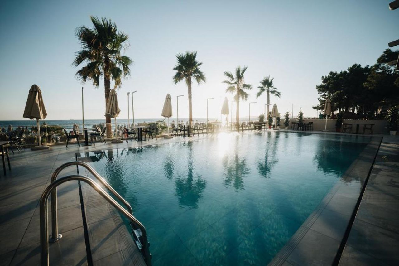 AMR Hotel - Durres