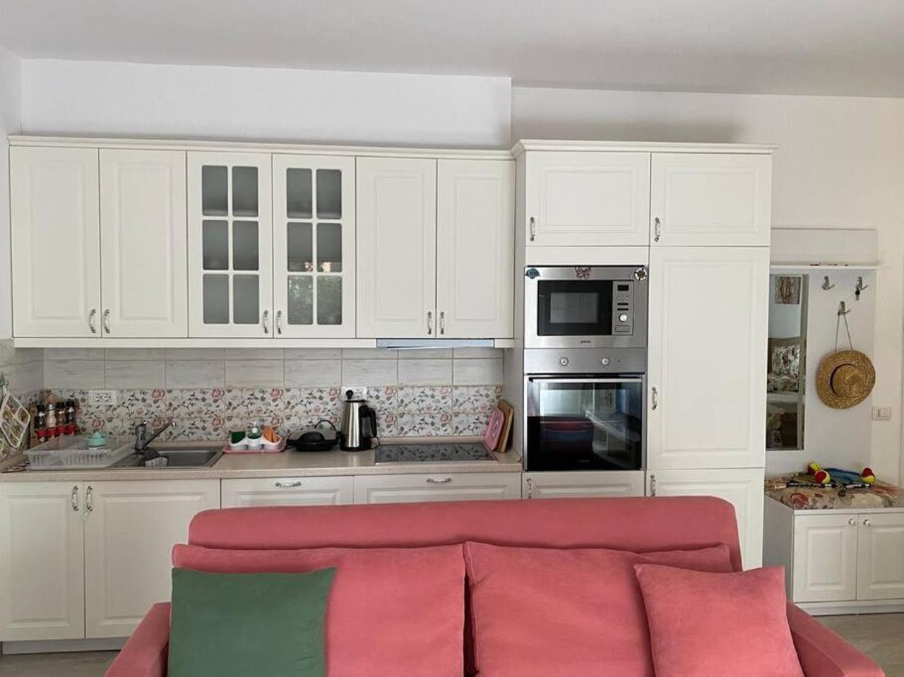 Blue Garden Villa, Gjiri i Lalezit