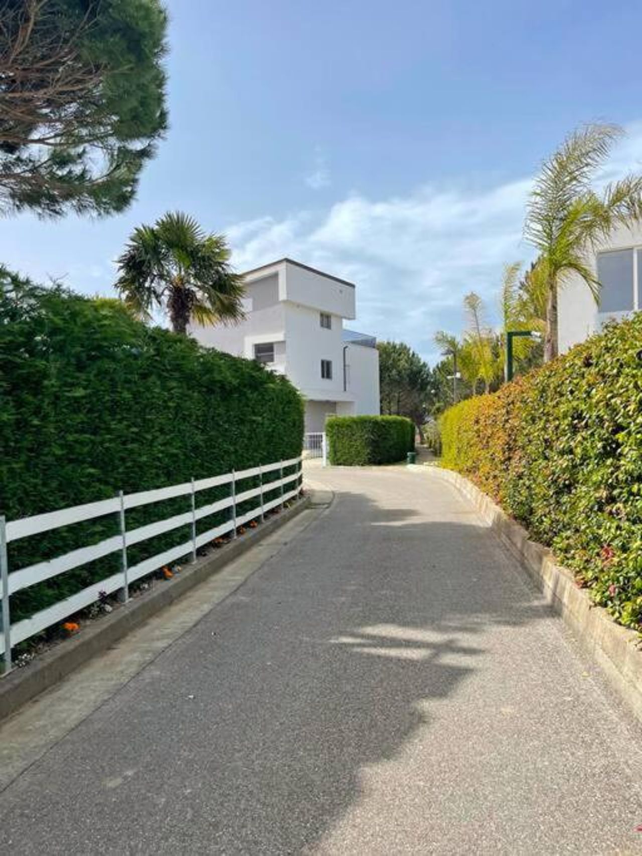 Blue Garden Villa, Gjiri i Lalezit
