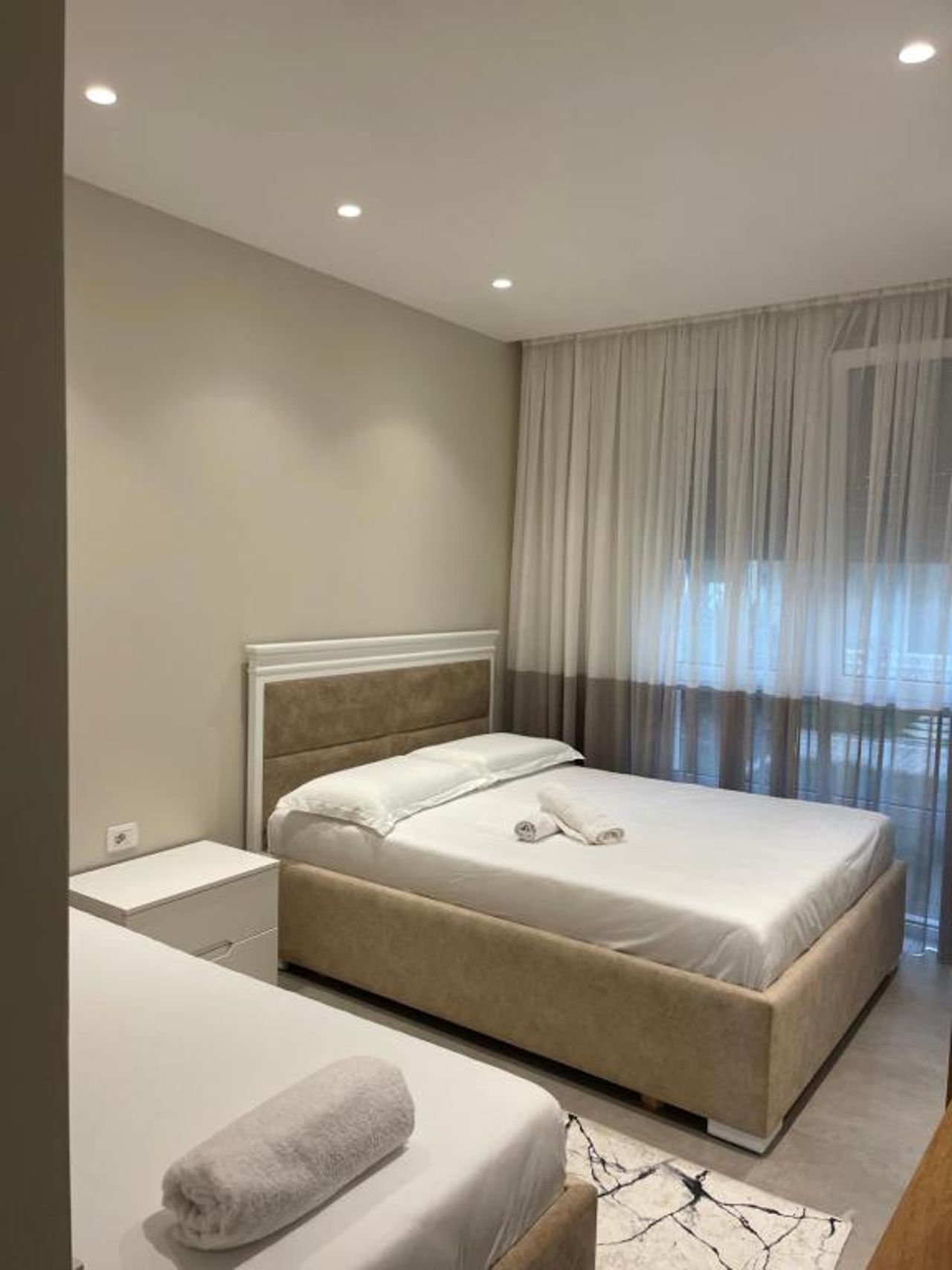 By Breeze Apartments