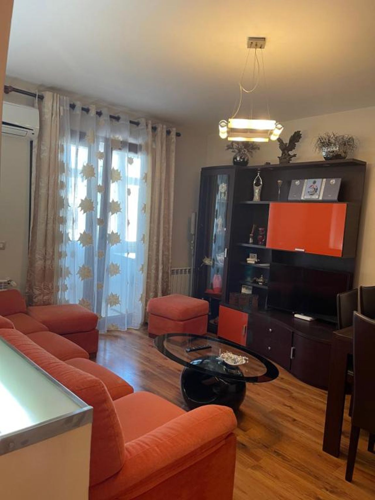 Xheni Apartament