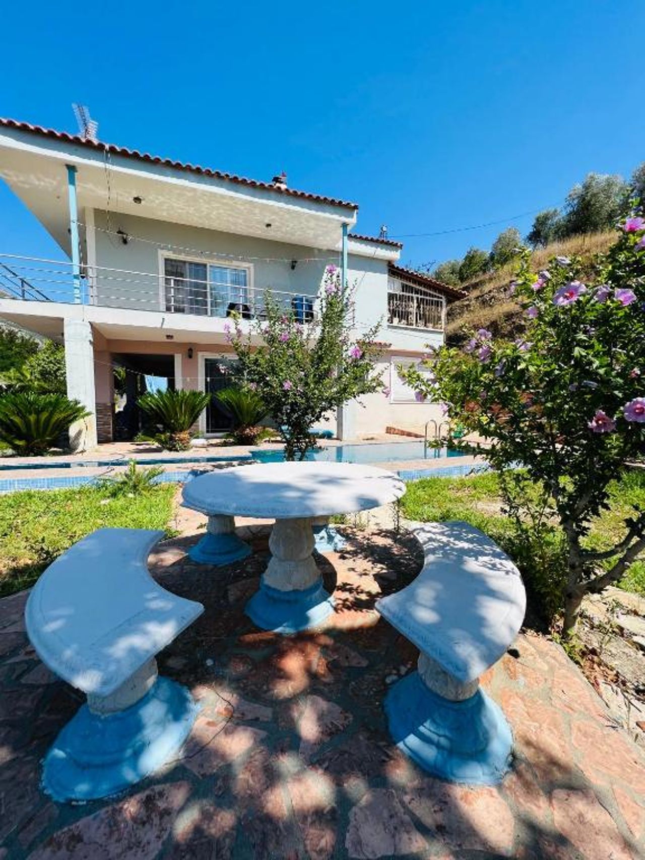 Vieri apartments