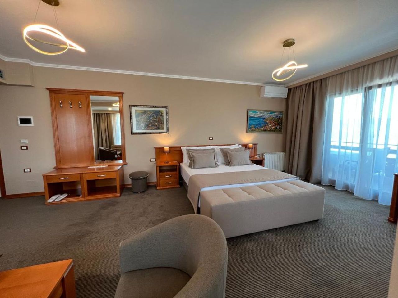 Hotel Millennium
