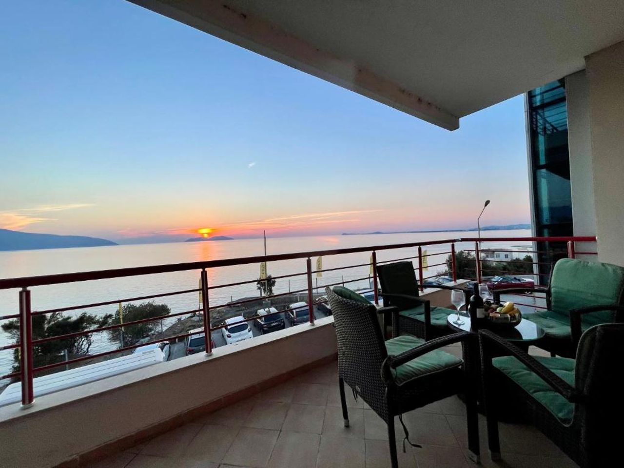 Saimir Apartment
