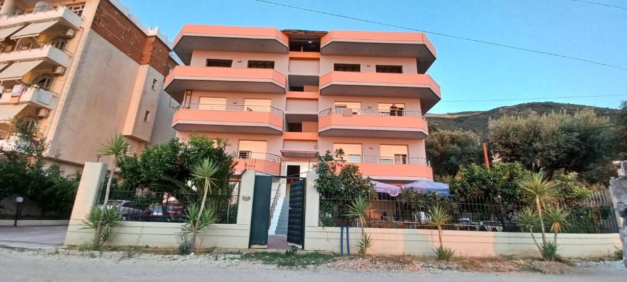 Villa Nuredinaj