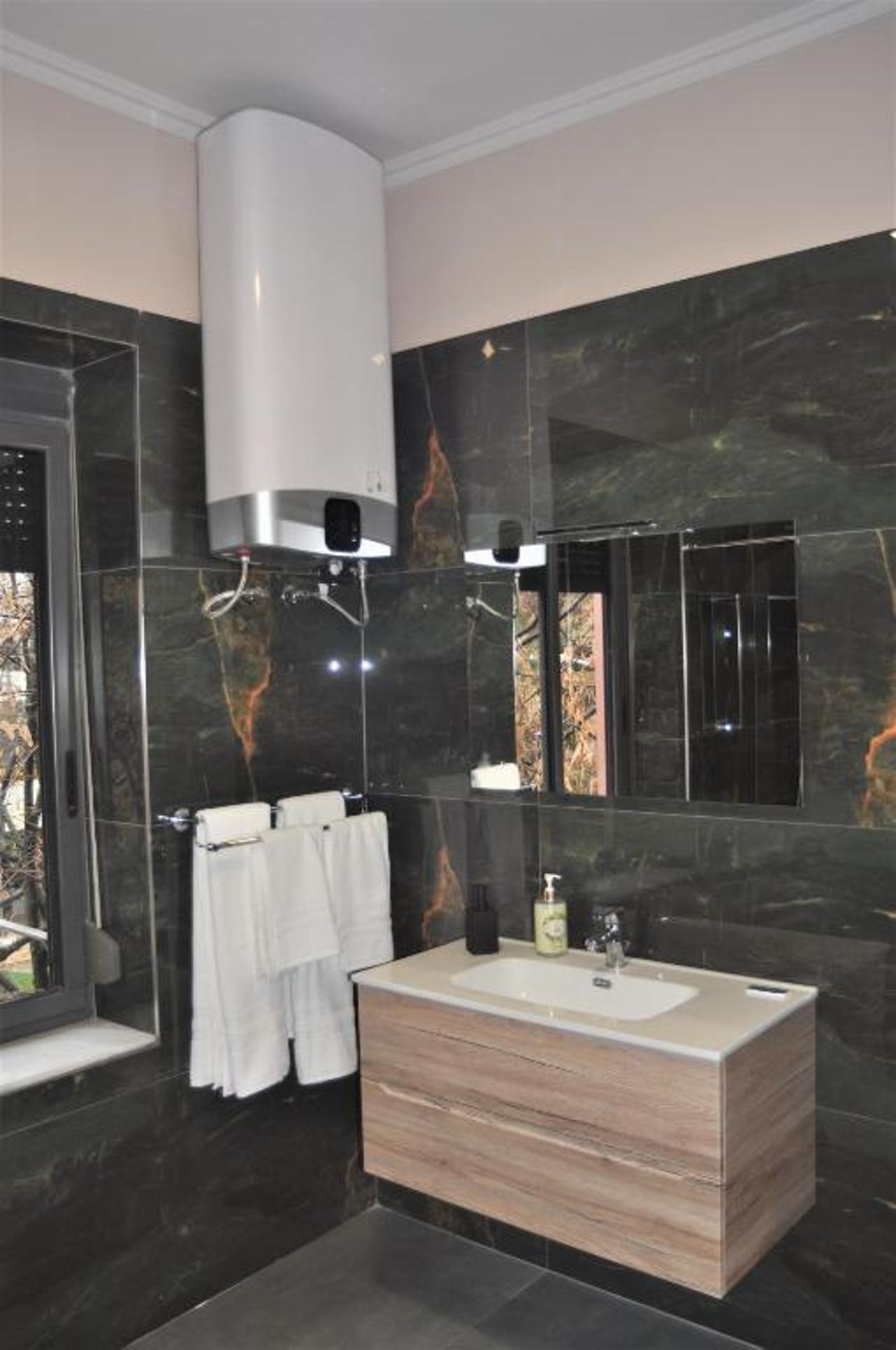 Bliri Executive Suite