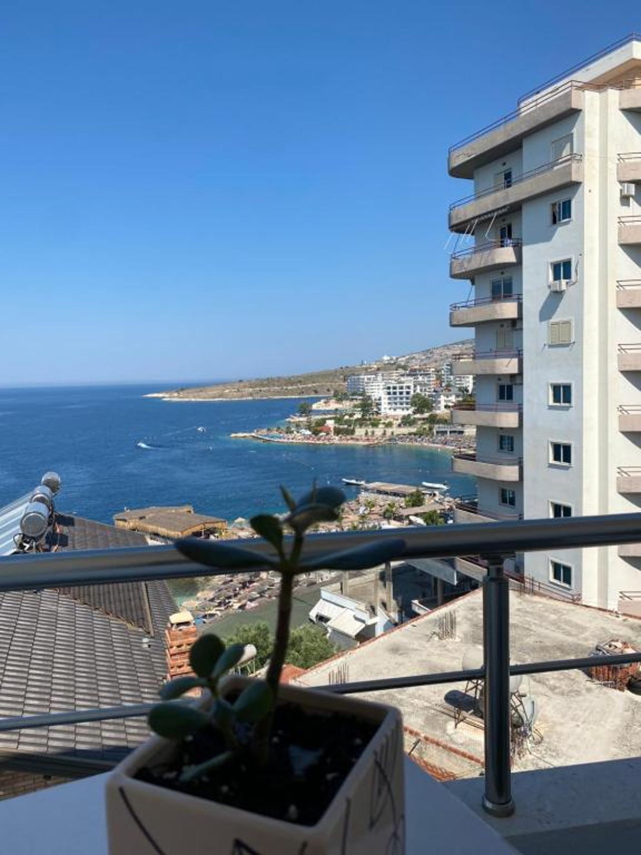 Saranda Apartment
