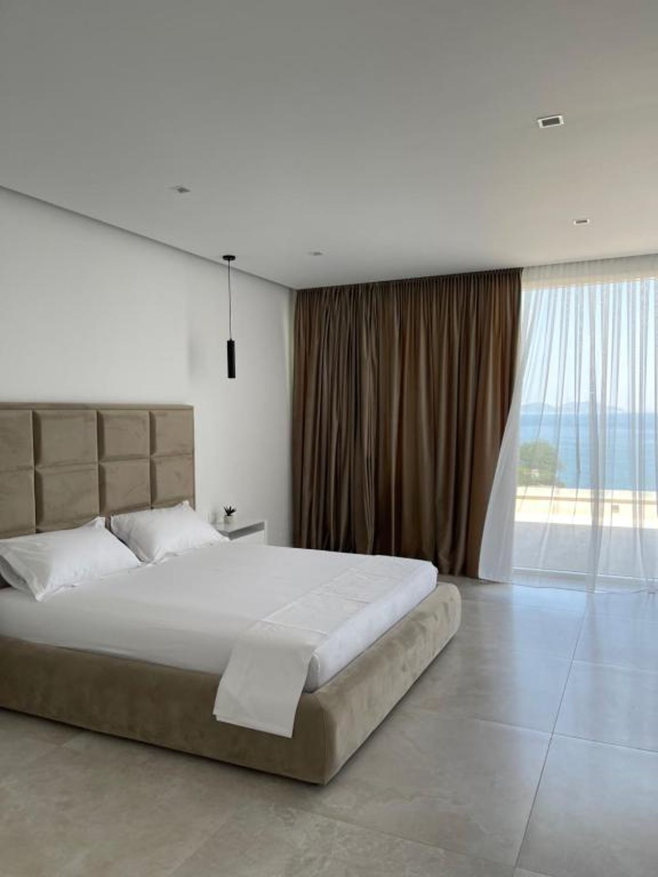 Sara Beach House