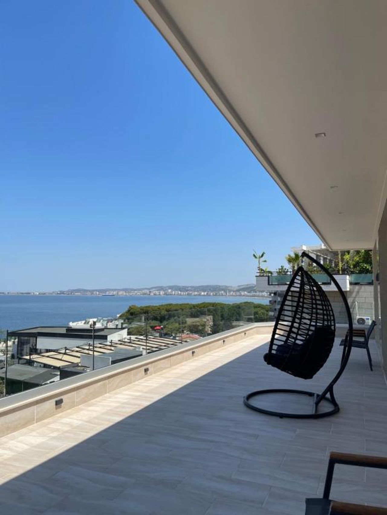 Sara Beach House