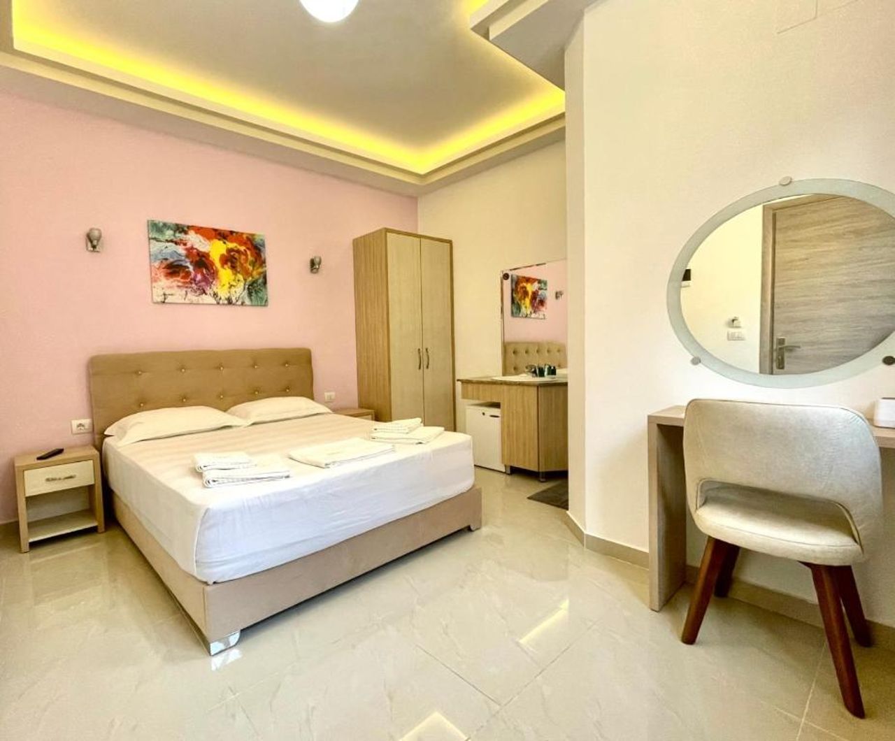 The City Gate Hotel