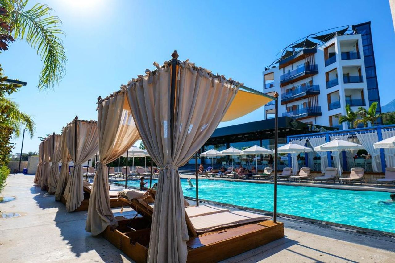 Blue Boutique Hotel