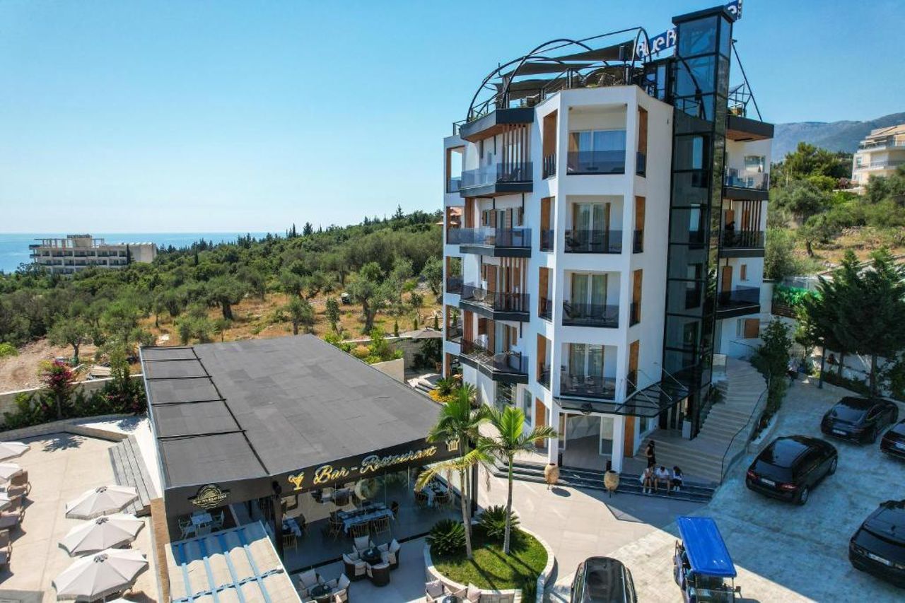 Blue Boutique Hotel