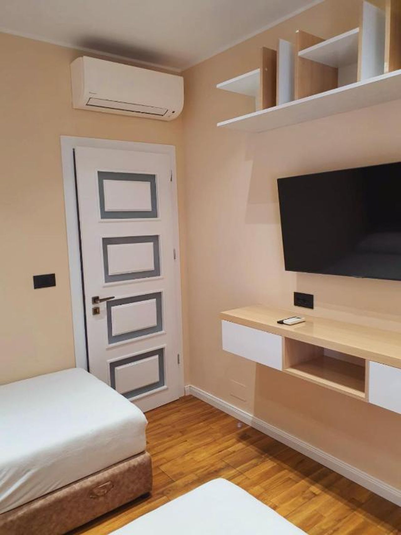 Olives Residence