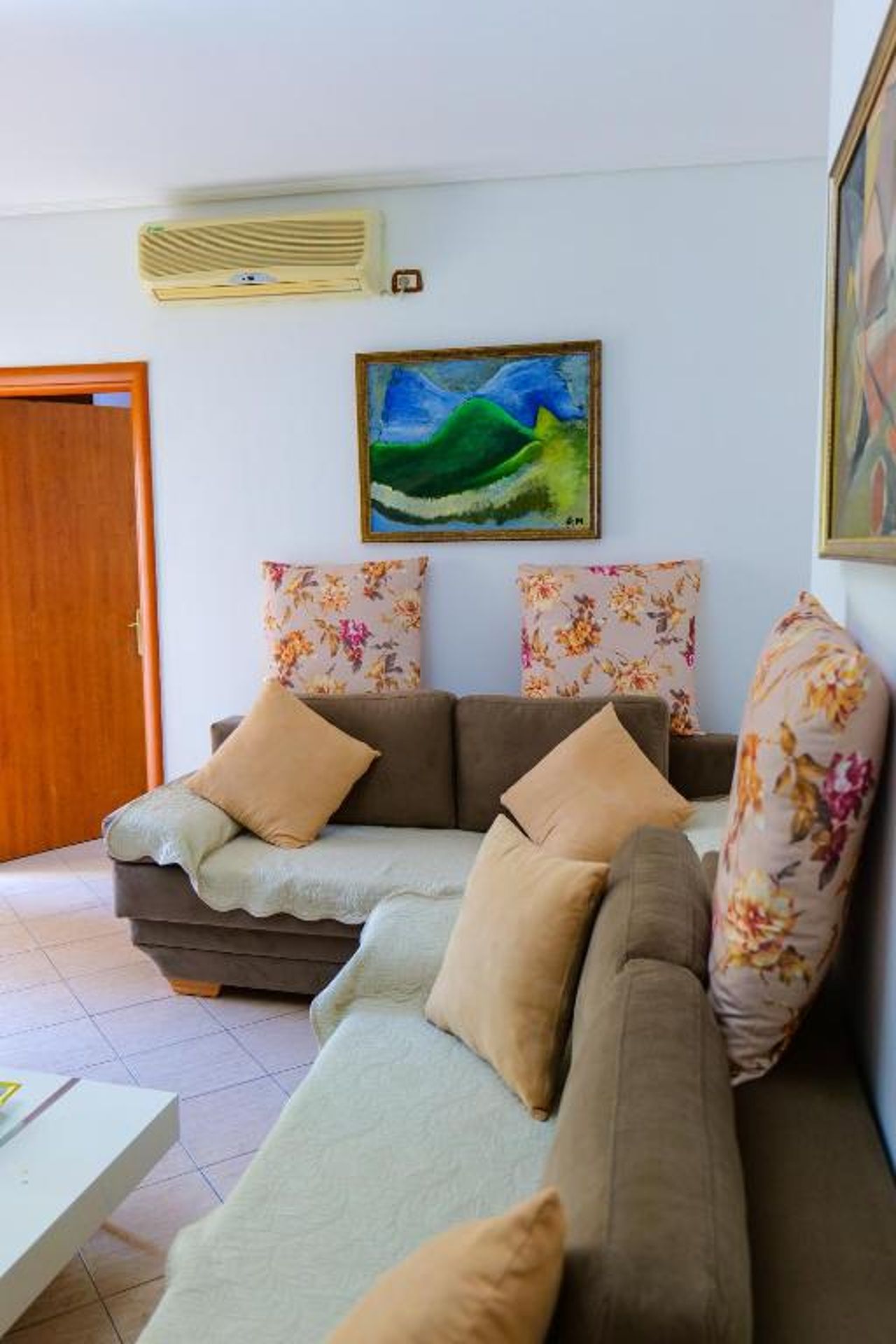 Baraku Apartment