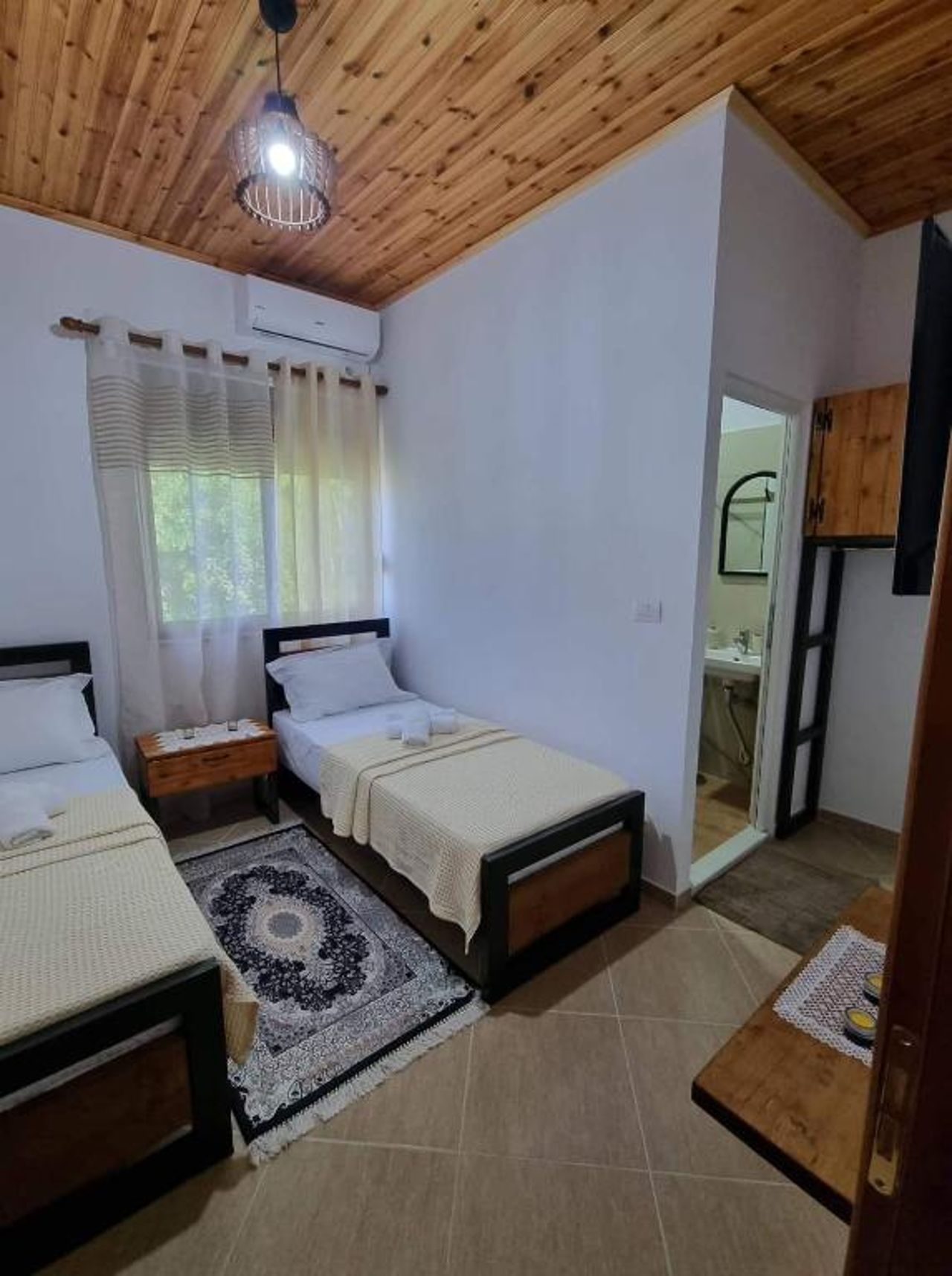 B Vishe Guest House