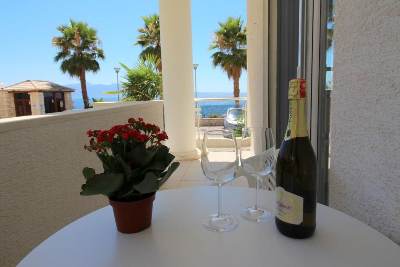 Albania Dream Beachfront Apartment