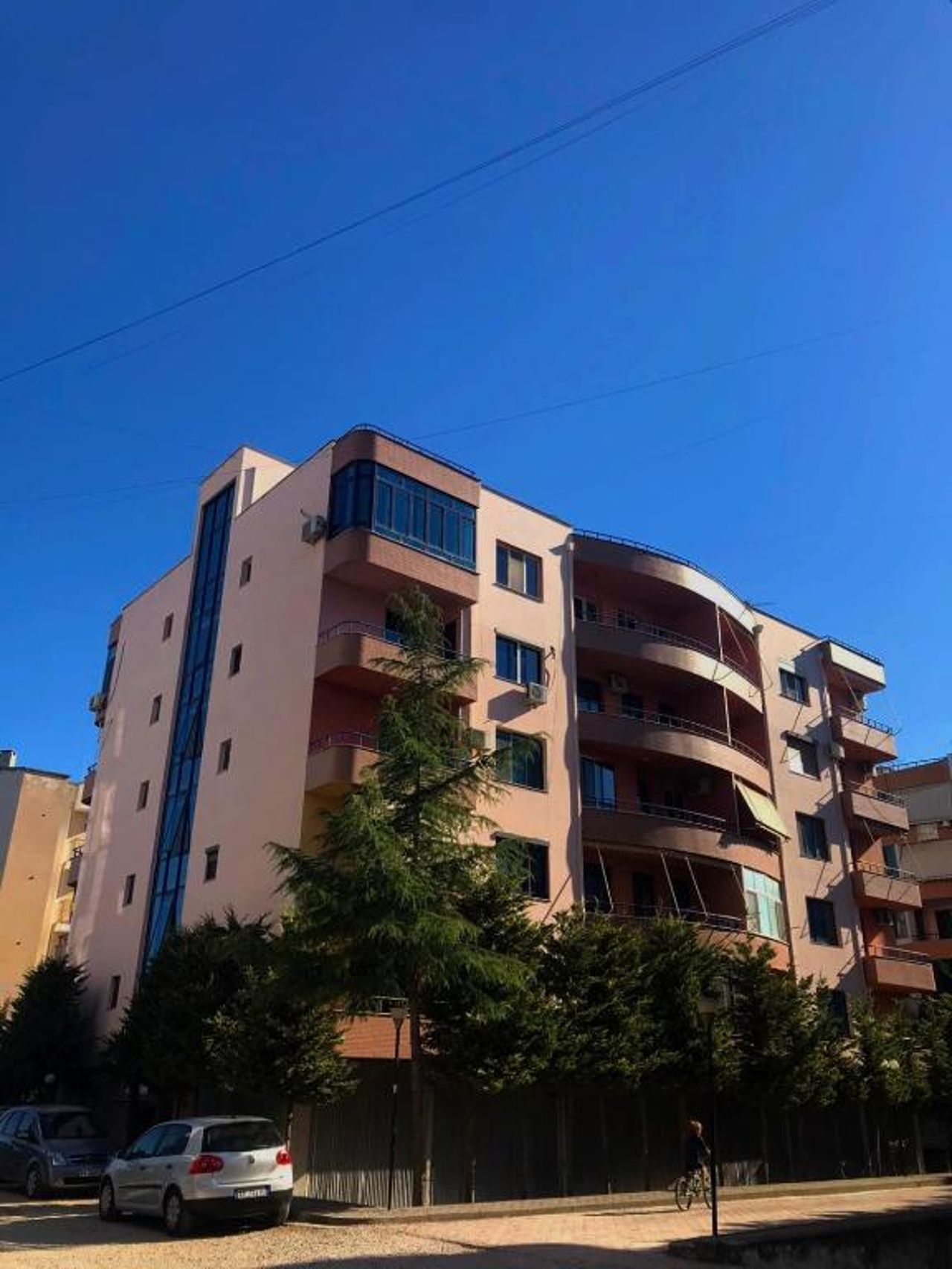 Apartments in Golem