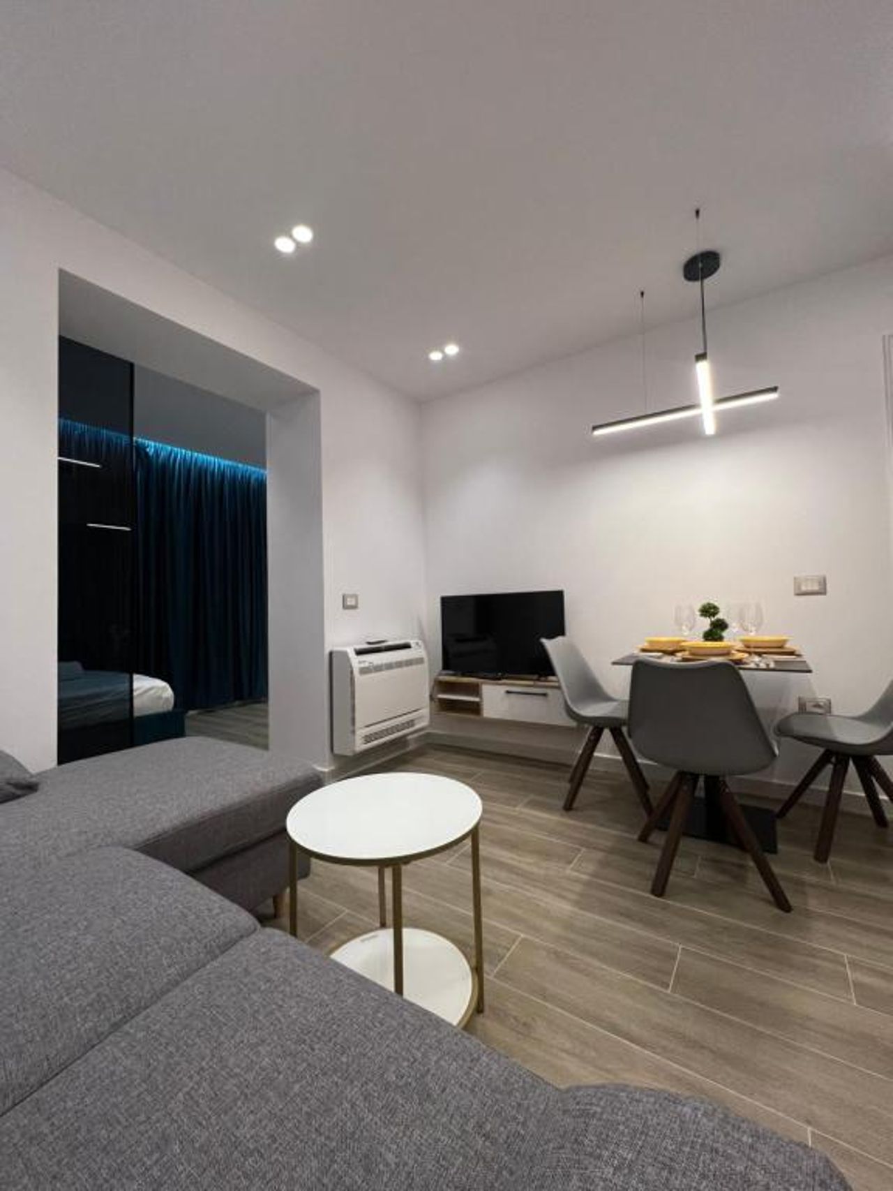 Deluxe apartment bllok