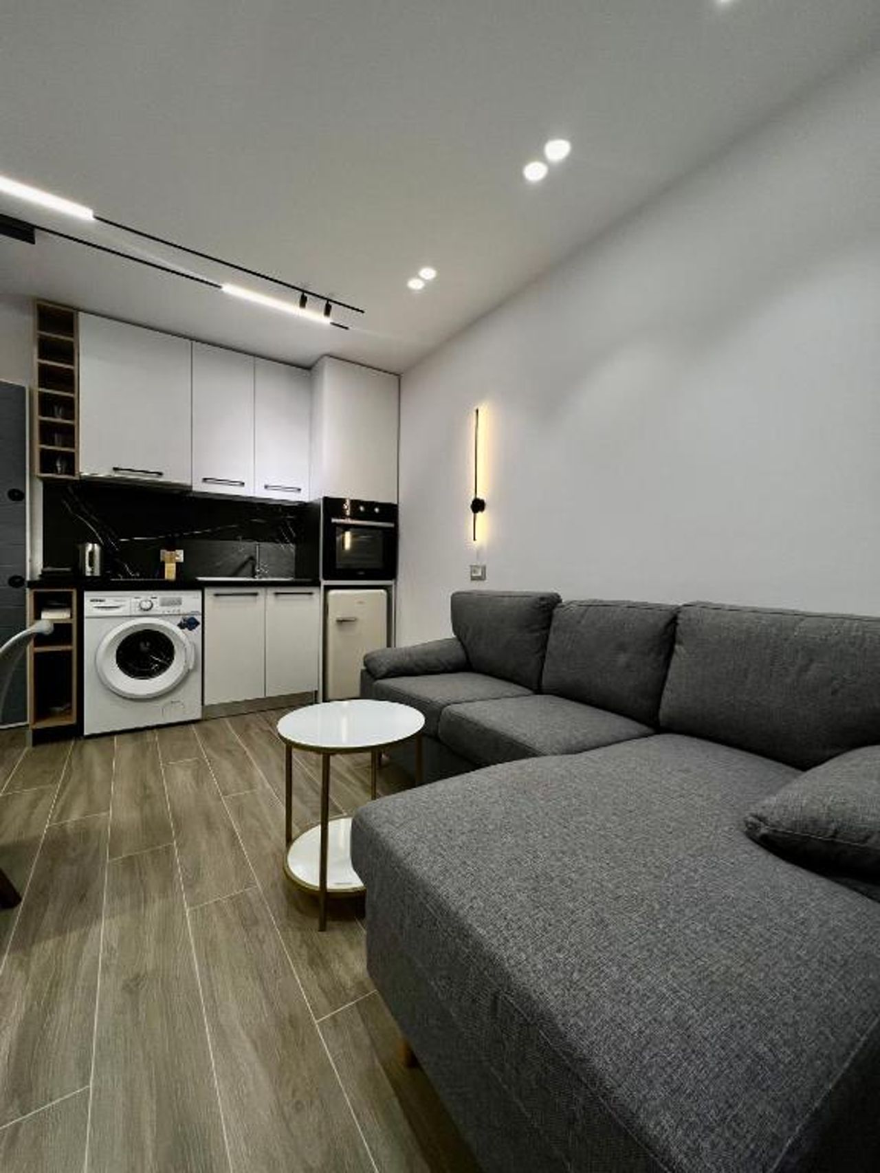Deluxe apartment bllok