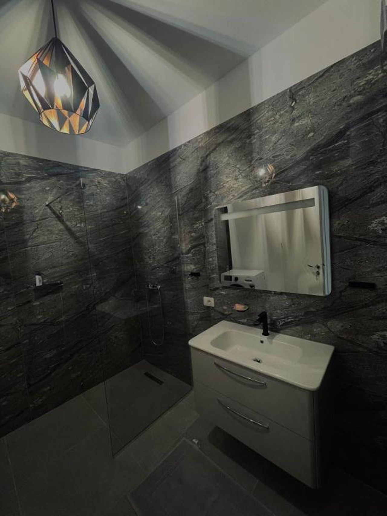 Saranda Exclusive Apartment 3