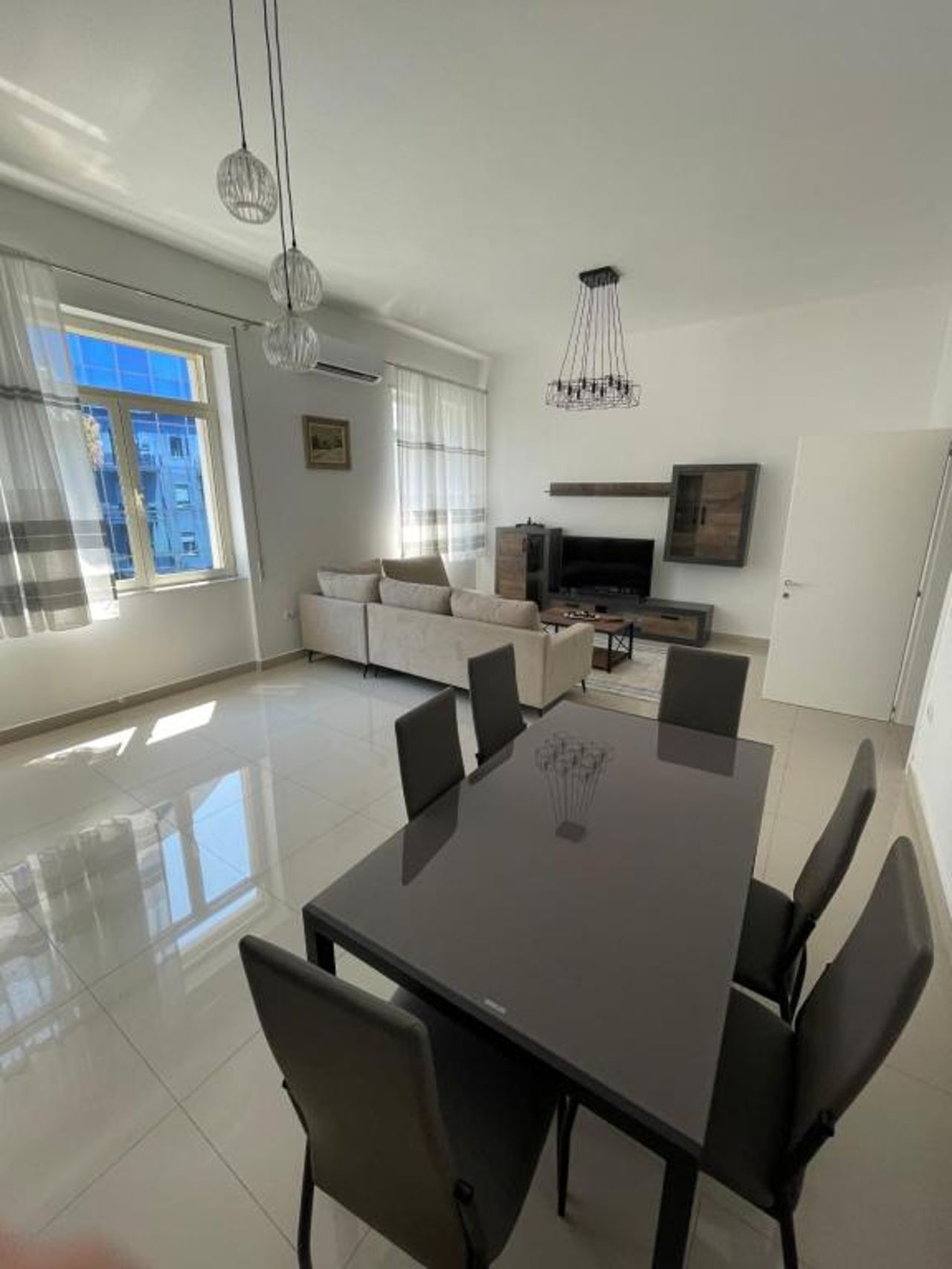 Westwood 2Bd Apartments