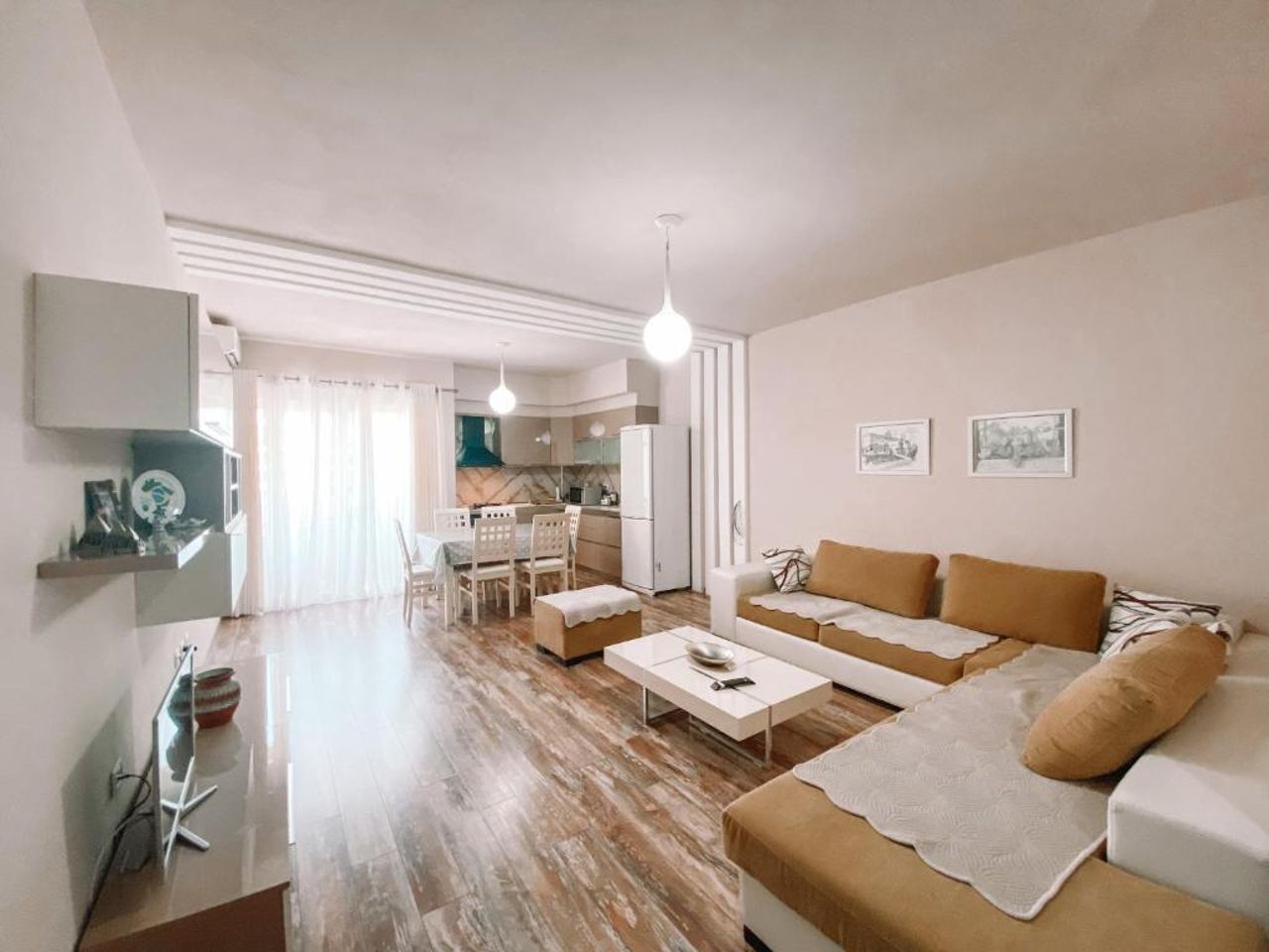 Cozy and spacious two bedroom apartment in Shengjin