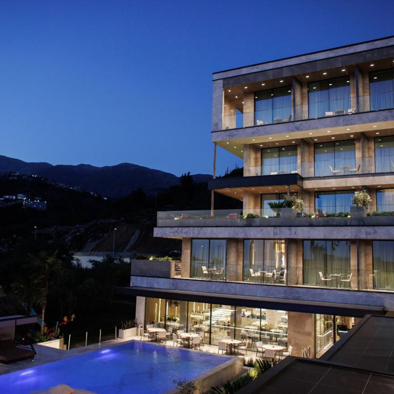 Prado Luxury Hotel
