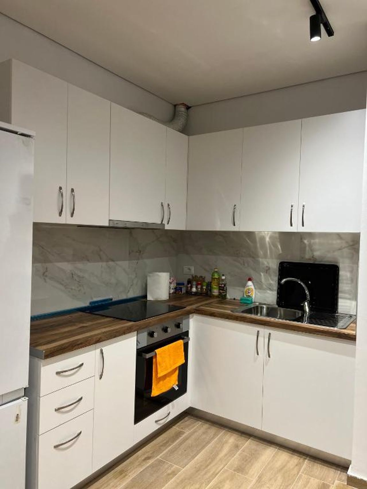 Apartament 1+1 San Pietro Gjiri Lalzit