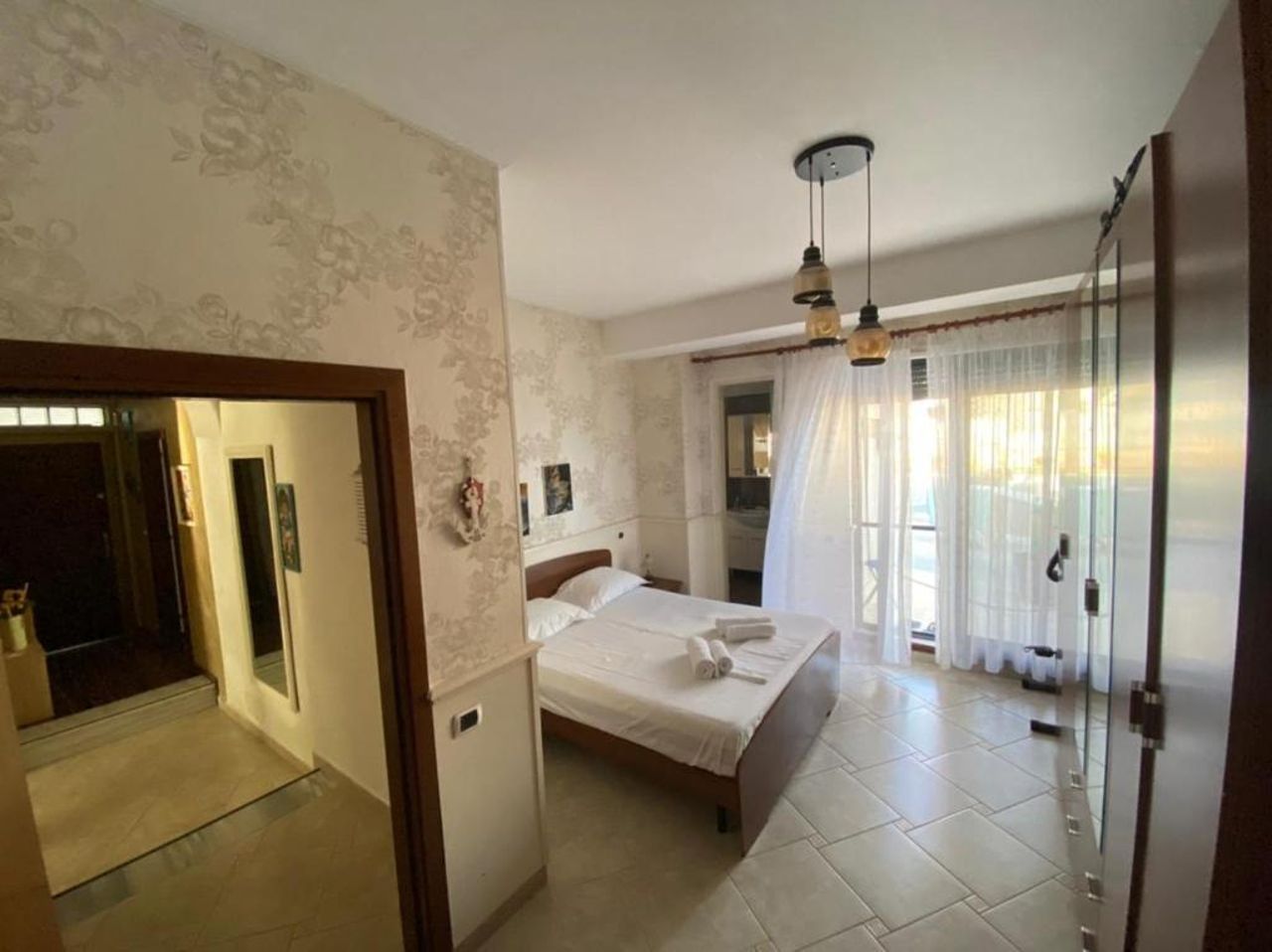 Promenade 3-Bedroom apartment with large balcony.