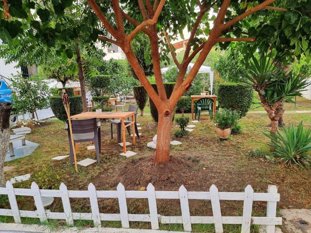 Guest House Vila Elezi