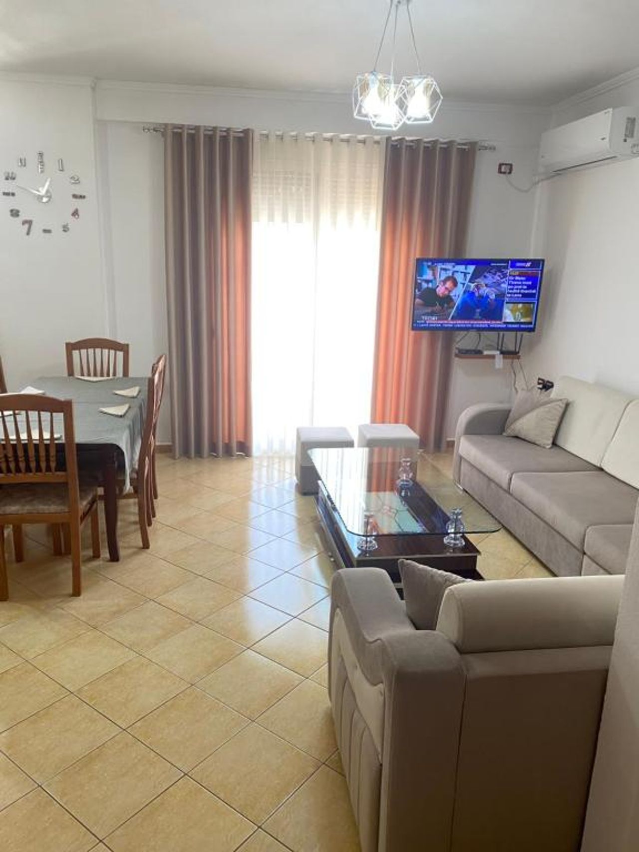 Kamberi Apartment