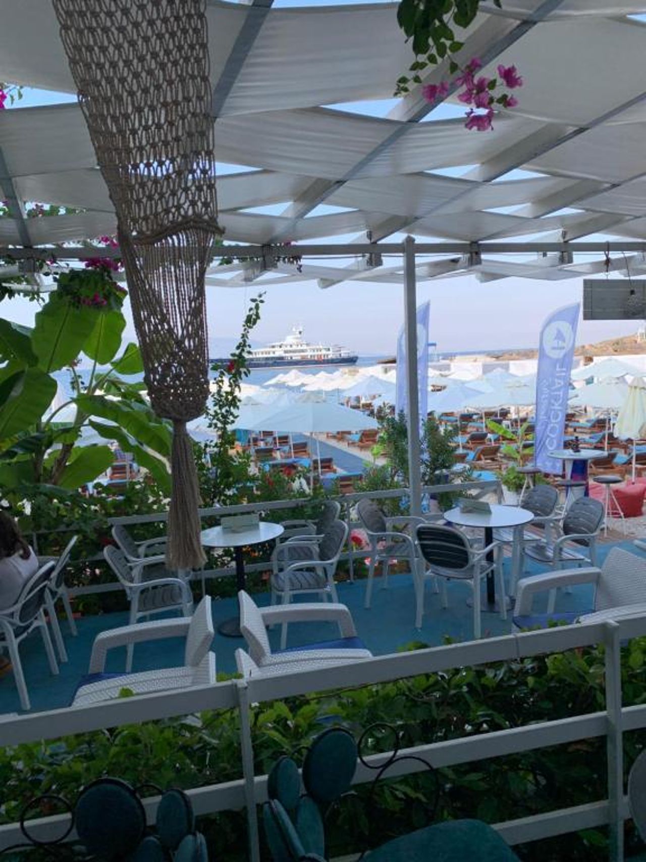 Cocktail & Dreams Hotel Saranda