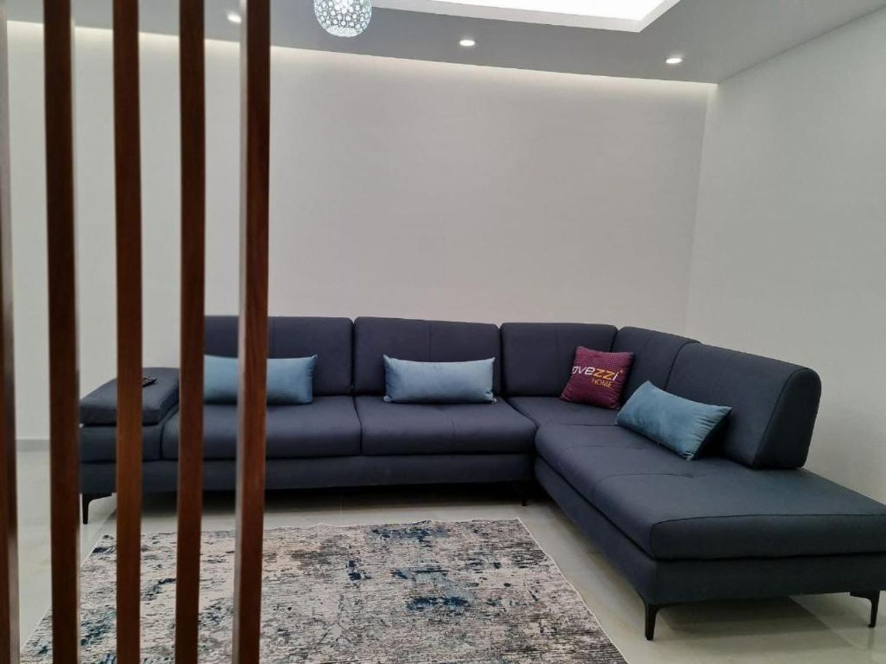 Alvi apartment